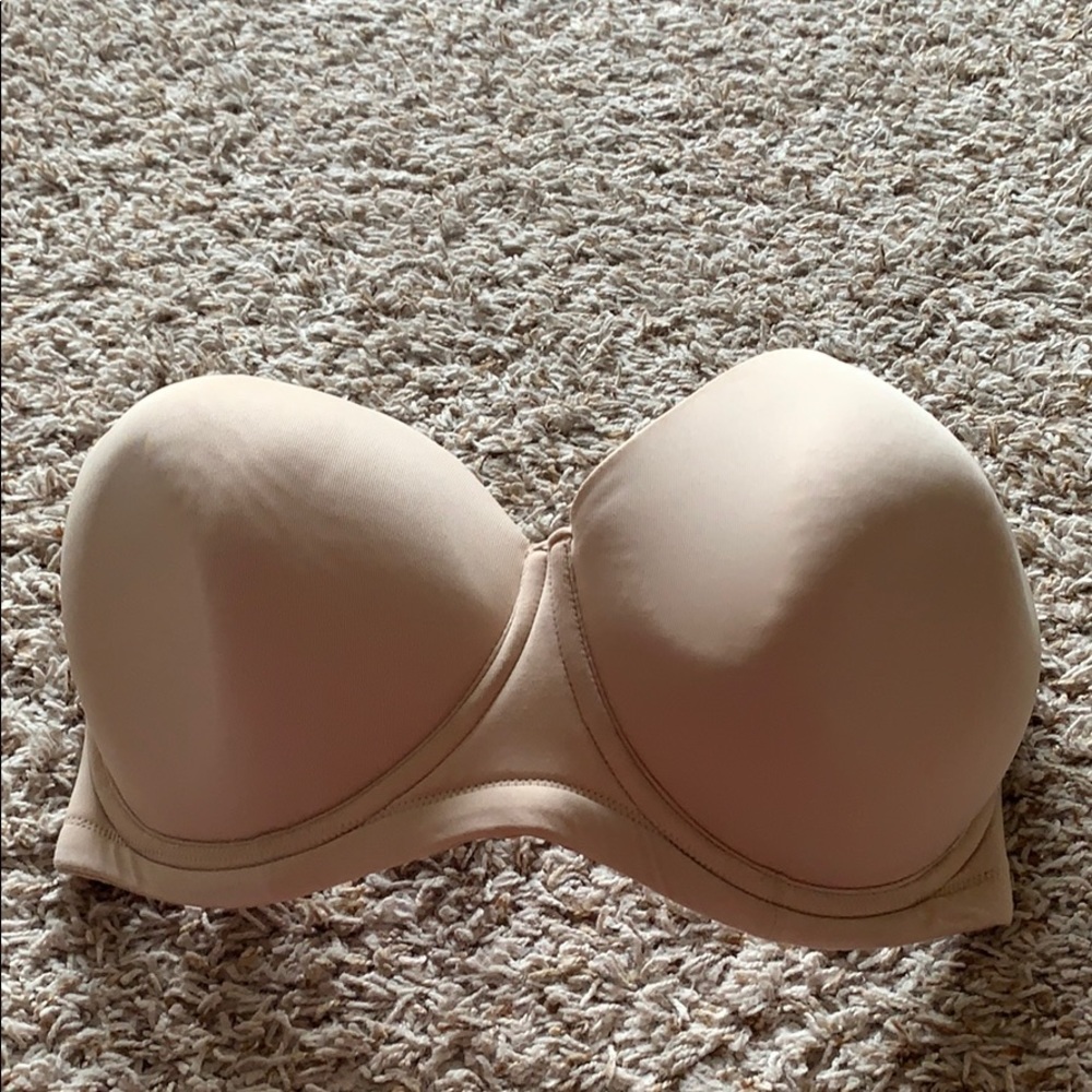 Wacoal red carpet convertible bra. Tan size 34H